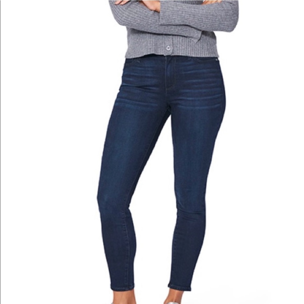 Paige Hoxton Ankle Size 27 Stretch Jeans
Excellent Like New Condition!